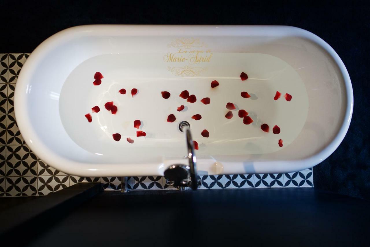 Les Secrets De Marie-Astrid, Suite Love Room Bordeaux Zewnętrze zdjęcie